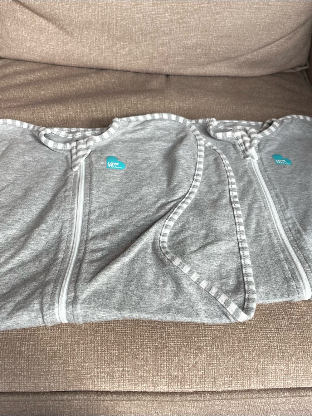 Love to dream Light Grey Swaddle Bundle